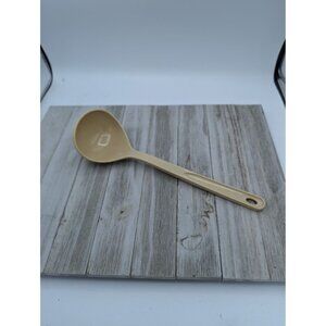 Vintage Action Ind Almond Beige Nylon Plastic Ladle Dipper Spoon 11 3/4"